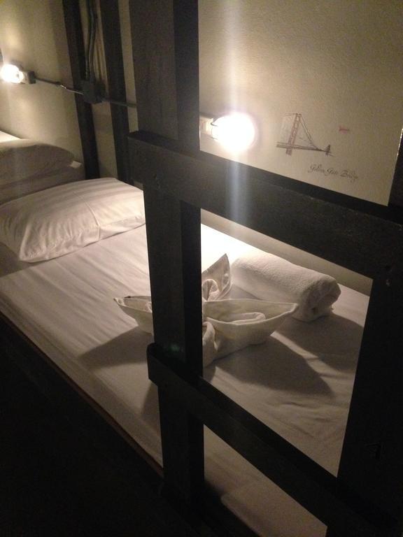 K2 Backpacker Hostel Khao Lak Værelse billede