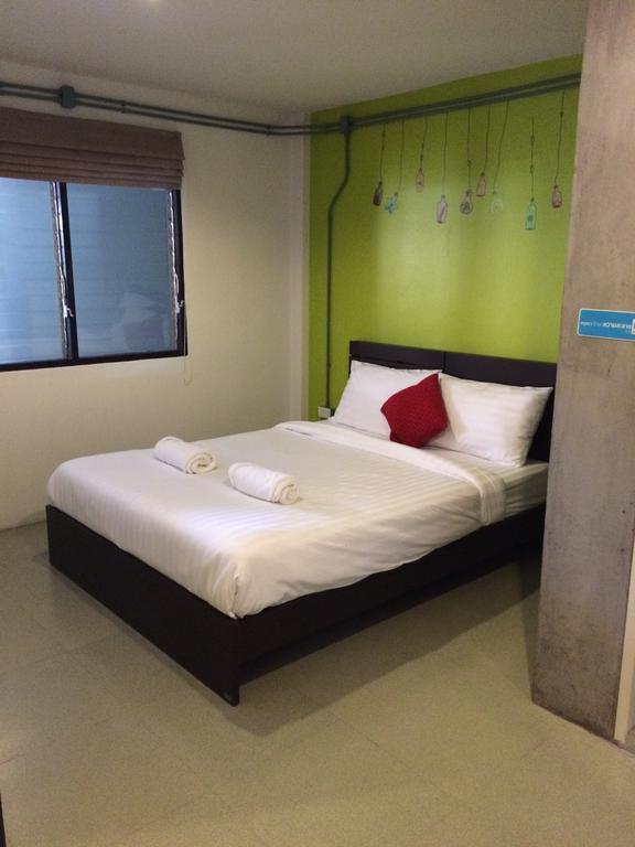 K2 Backpacker Hostel Khao Lak Værelse billede