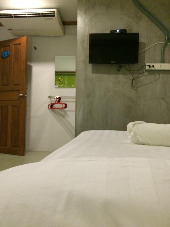 K2 Backpacker Hostel Khao Lak Værelse billede