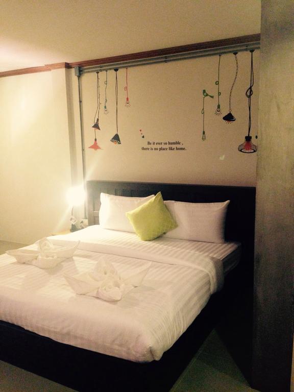 K2 Backpacker Hostel Khao Lak Værelse billede